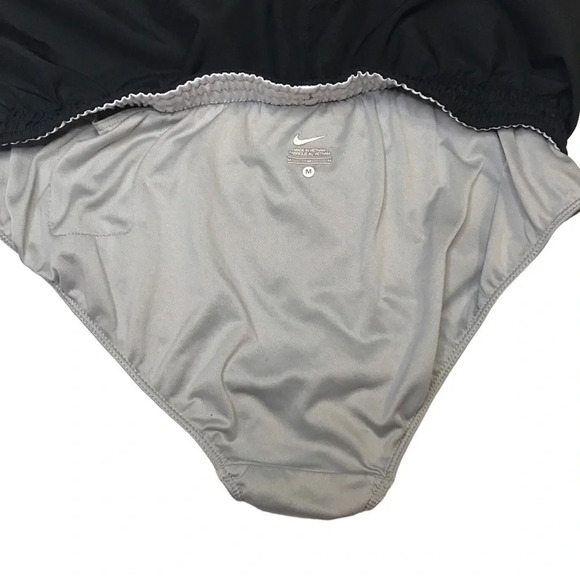 Nike‎ Running Athletic Shorts. - Picture 5 of 7